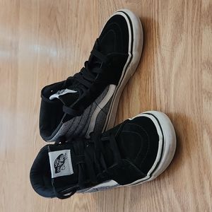 Vans Boy's Shoes Sz. 1